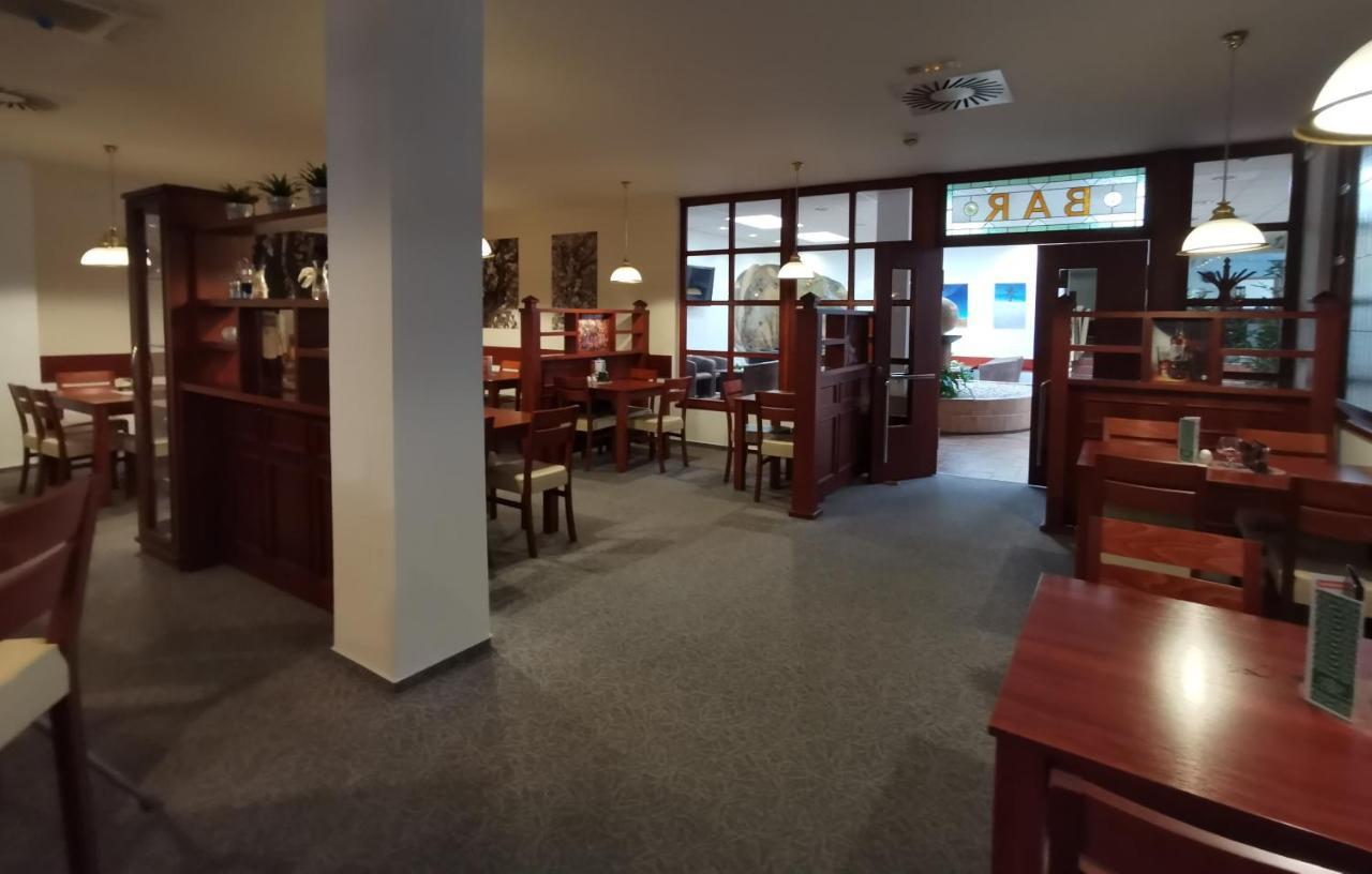 Hotel Svratka Dış mekan fotoğraf